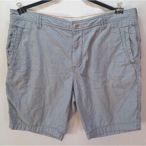 Tommy Bahama Jeans Men's Casual Shorts, SZ 38, Blue Striped, Coastal